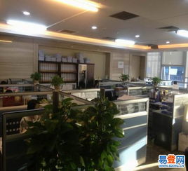 富力盈泰广场出租 豪华装修，全套办公家具免费使用